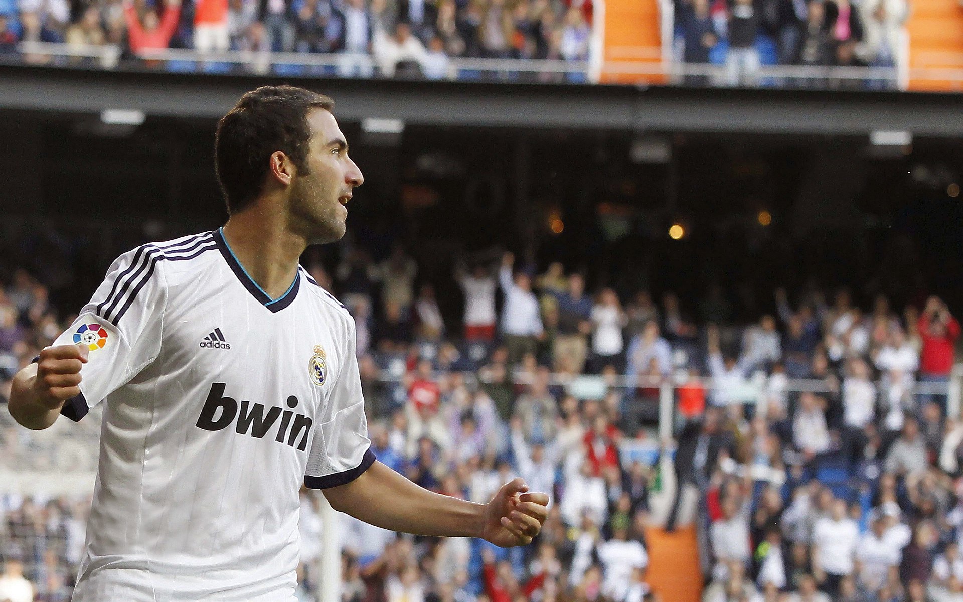 国家体育总局公布未来五年体育产业发展方向，到2025年体育产业总规模超过 万亿